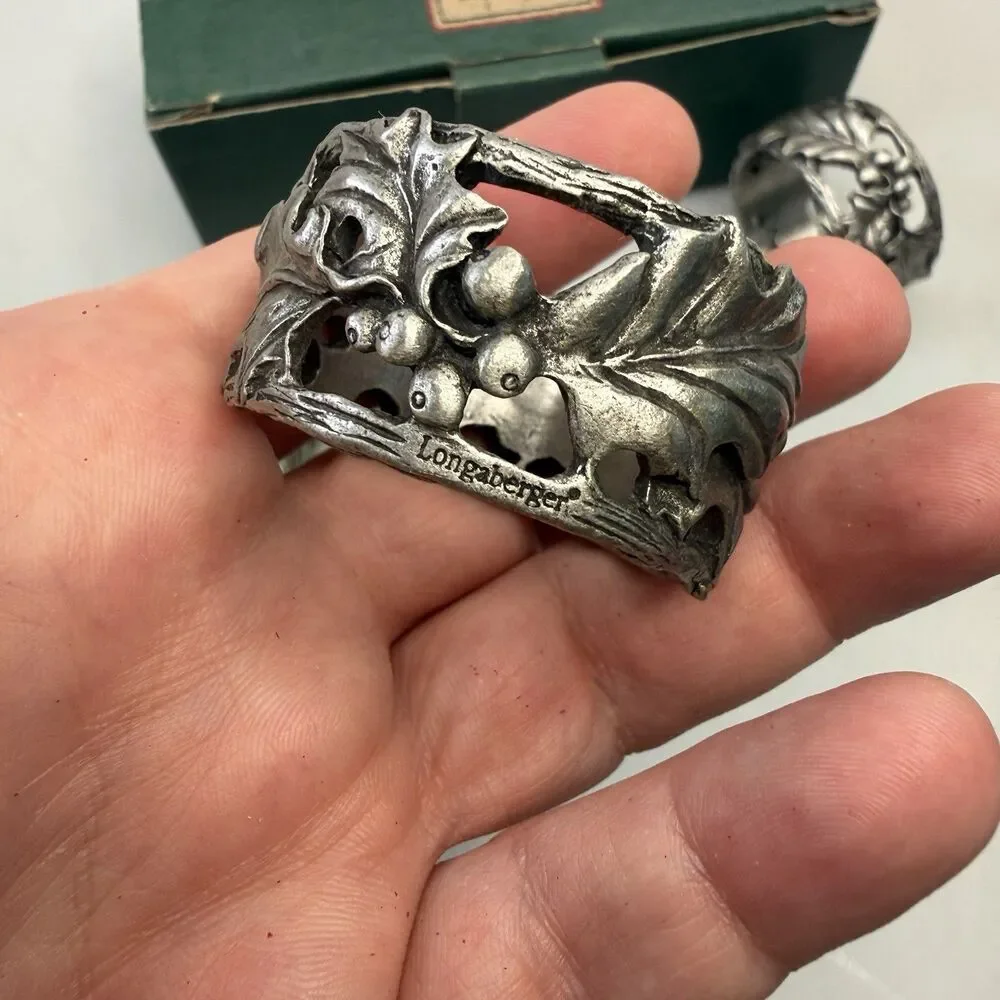 Longaberger 2001 American Holly Pewter Napkin Rings Set 4 Christmas NEW